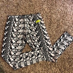 Patterned Nike Pant Legging